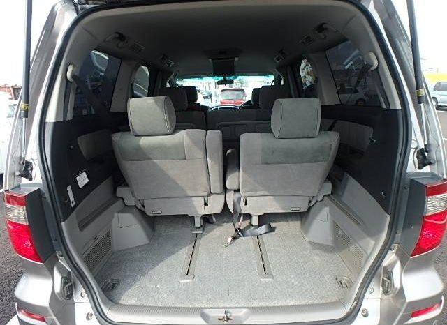 2004 Toyota Alphard – Import full