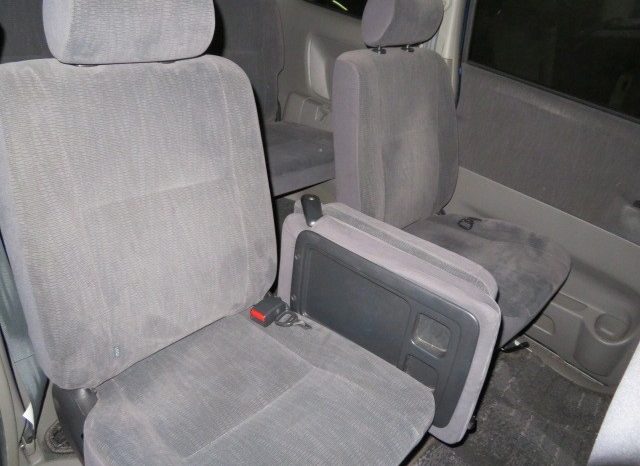 2004 Toyota Noah-Import full