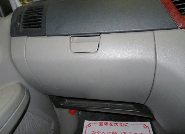 2004 Toyota Noah-Import full