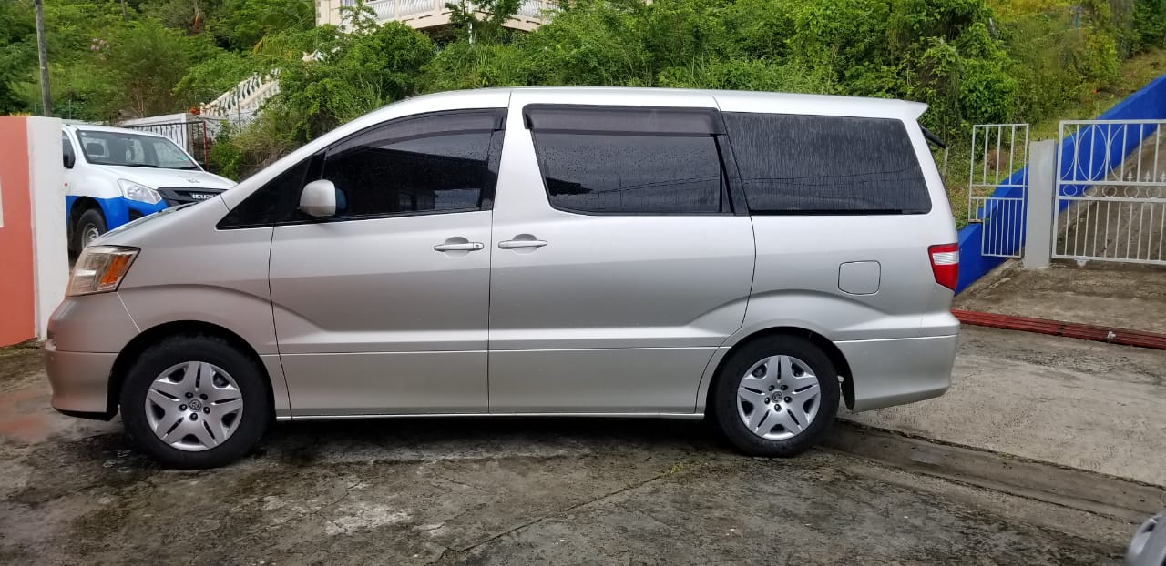 Toyota alphard 2004 года