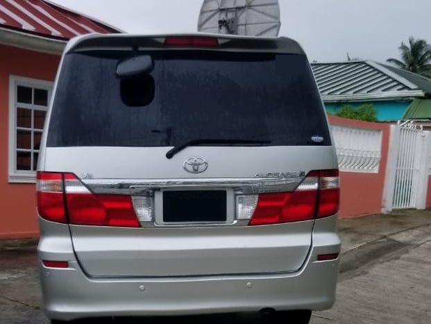 2004 Toyota Alphard full