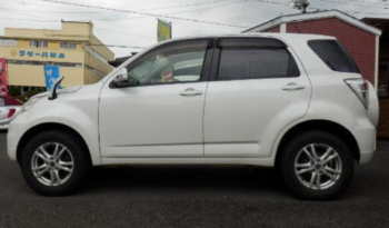 Toyota Rush 2010 full