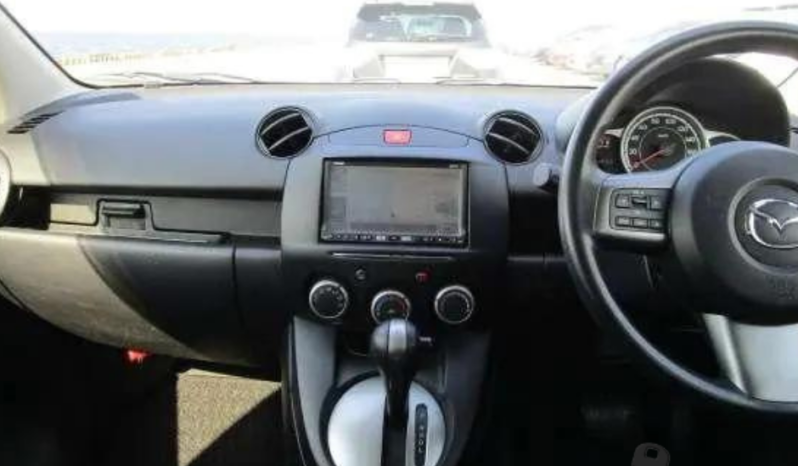 Mazda Demio 2012 full