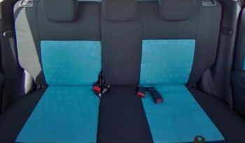 Suzuki Splash 2011 full