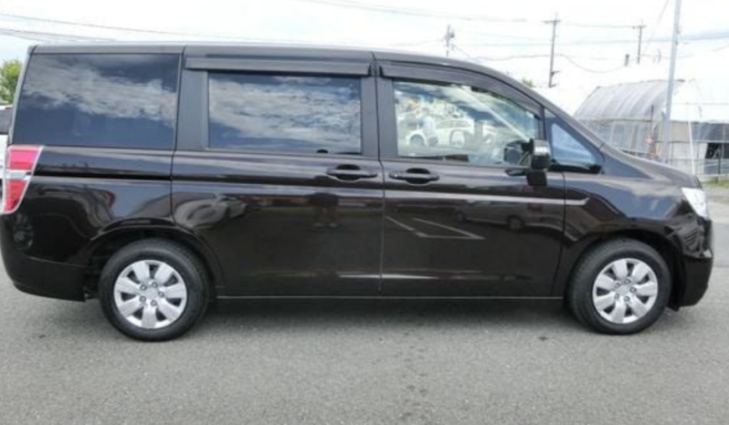 HONDA STEPWAGON 2012 full