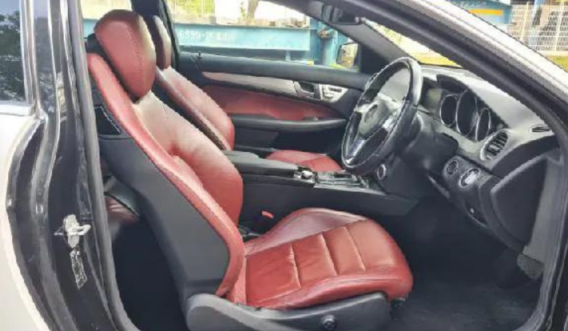 MERCEDES C CLASS 2011 full
