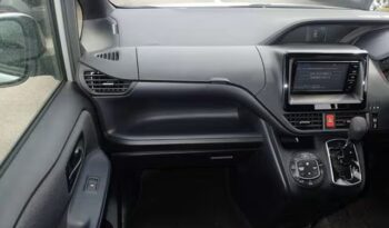 2015 TOYOTA NOAH full