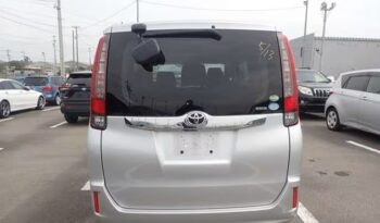 2015 TOYOTA NOAH full