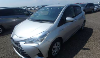 2017 TOYOTA VITZ full