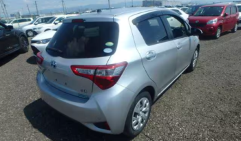 2017 TOYOTA VITZ full