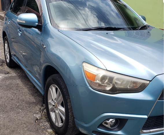 2011 MITSUBISHI RVR full